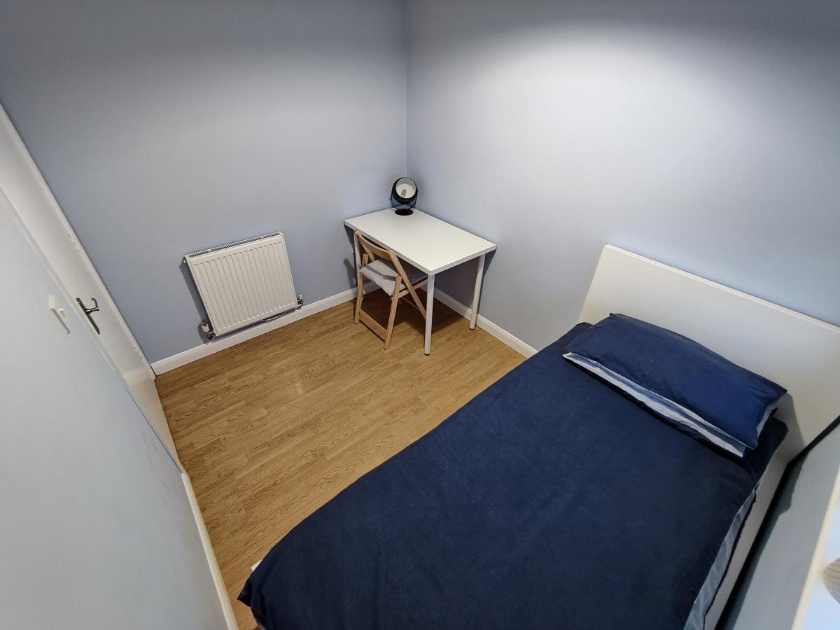 Joshua Court Single Room Stoke-on-Trent エクステリア 写真